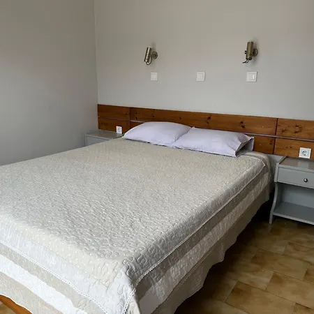 Apartment Konstantinos *