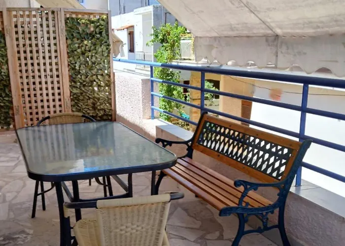 Konstantinos Apartment *