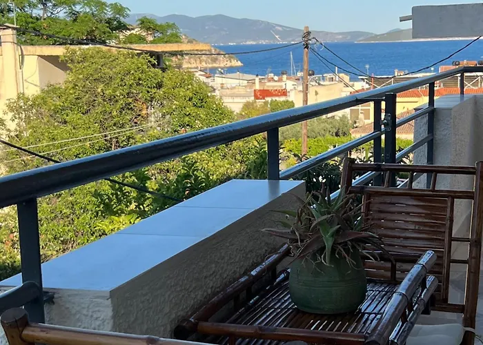 Konstantinos Apartment Tolo