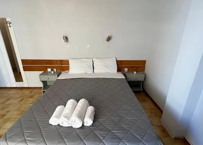 Konstantinos Apartament Tolón
